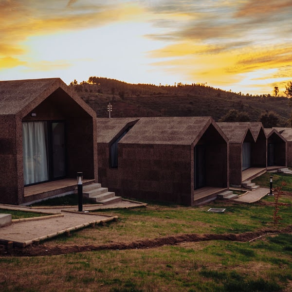 10% desconto em reservas diretas 