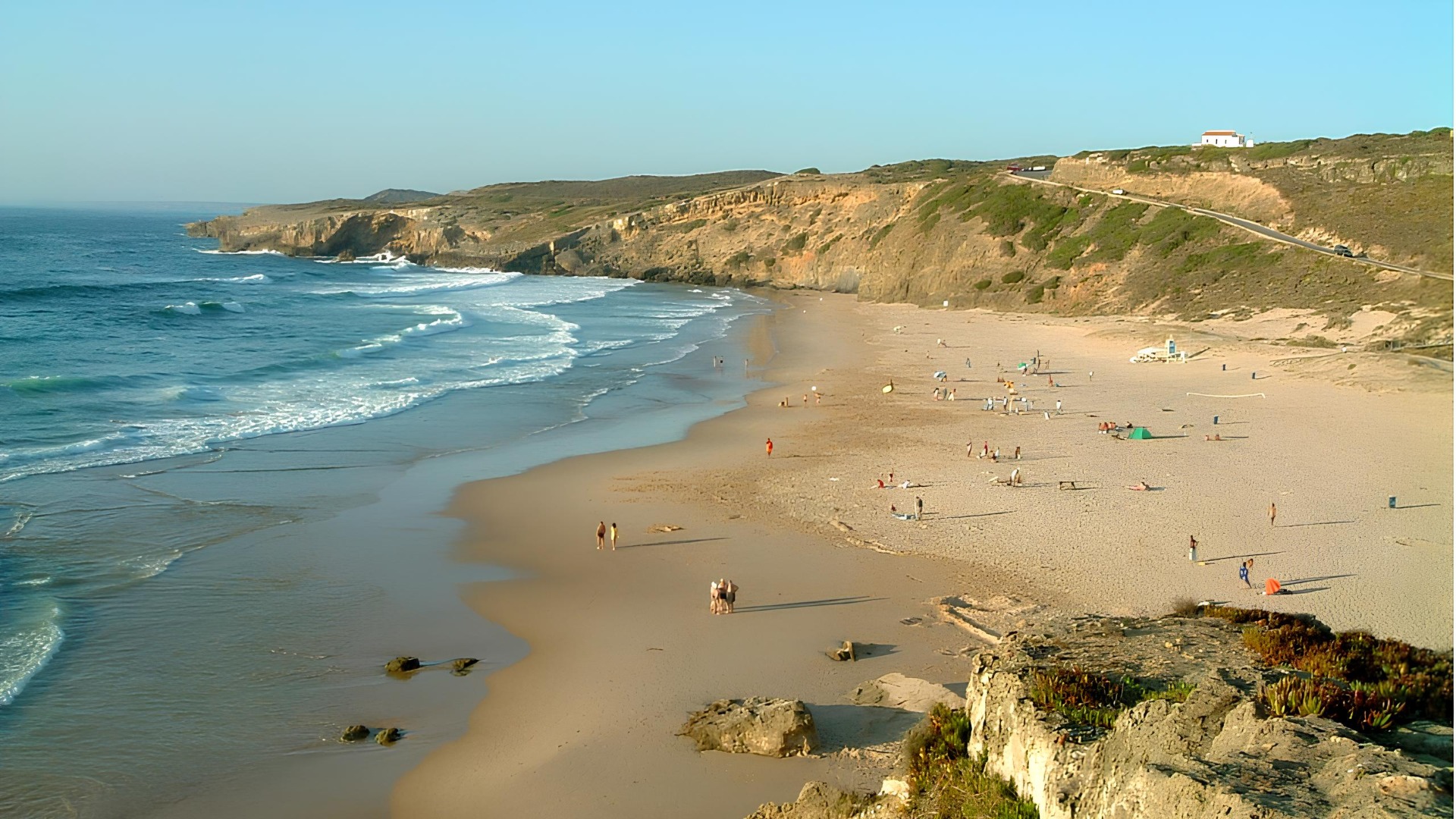 Monte Clérigo: a melhor praia da Europa em 2026 é portuguesa